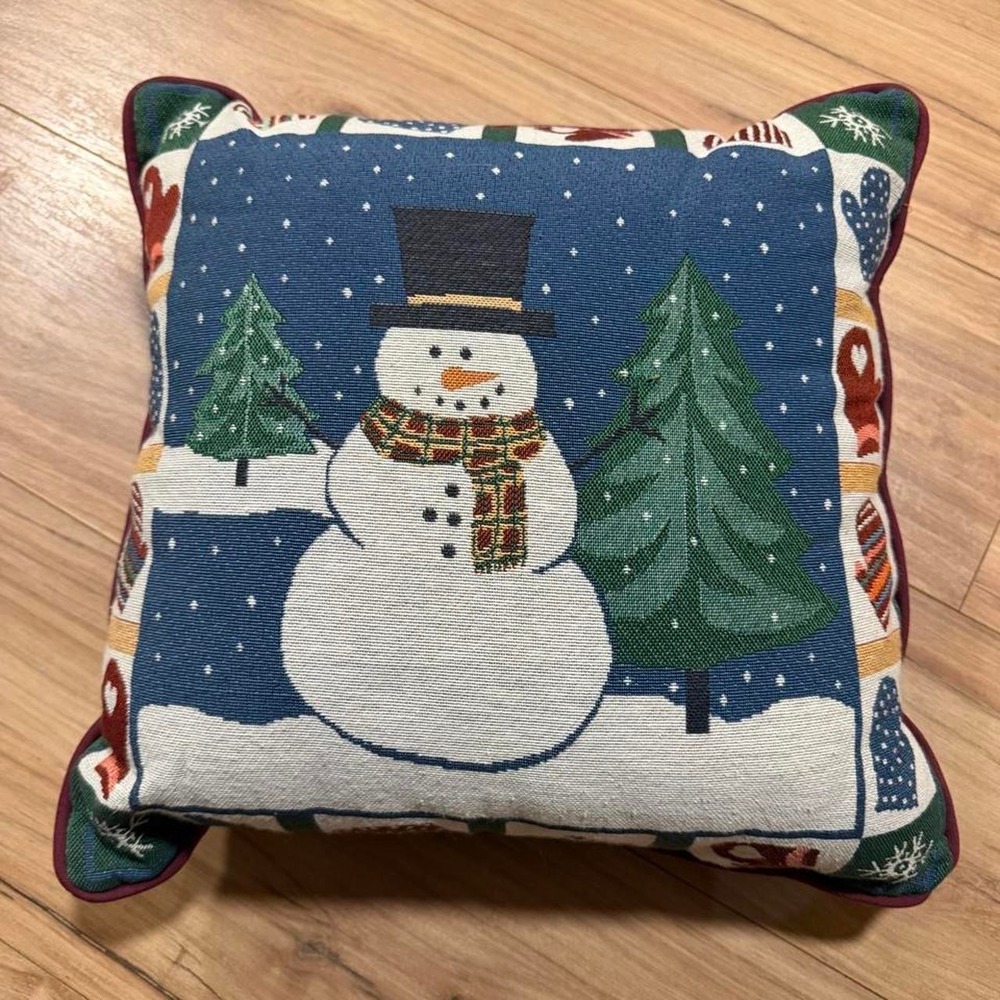 Snowman Christmas Tapestry Throw Pillow 16x16